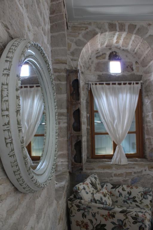 Eski Tas Hotel Cesme Ngoại thất bức ảnh