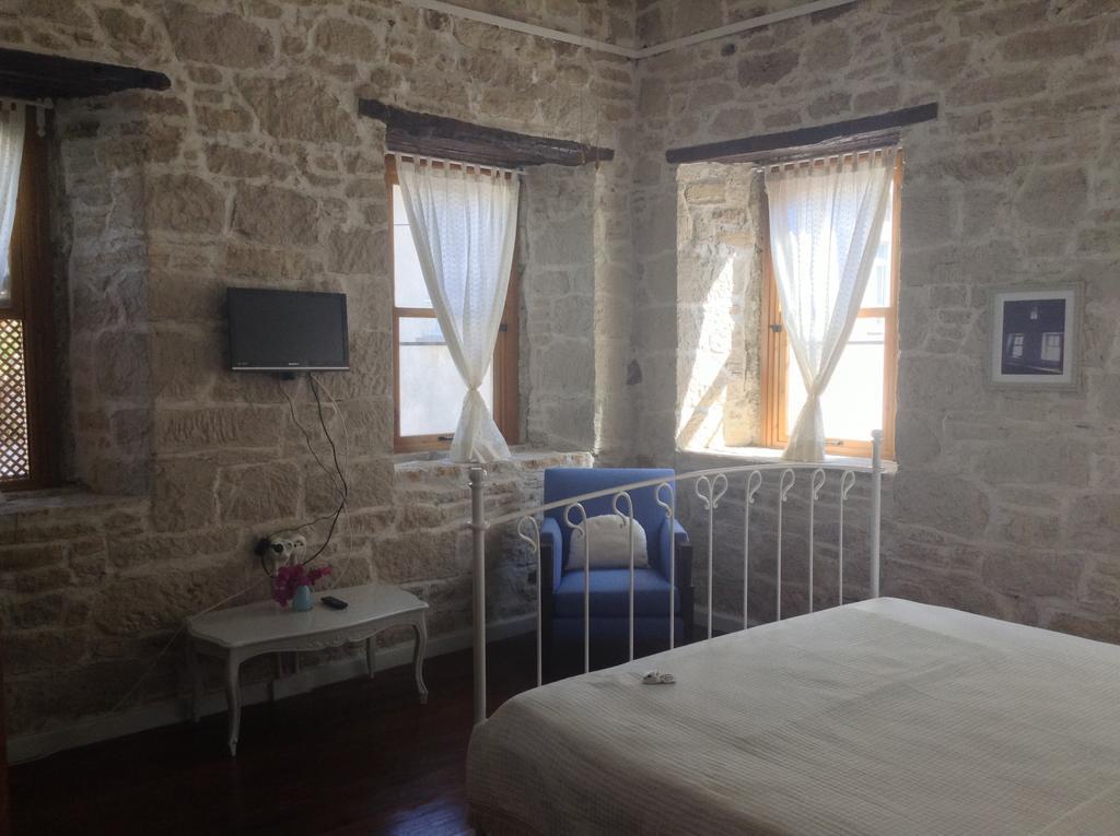 Eski Tas Hotel Cesme Phòng bức ảnh